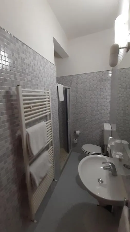 Albergo Moderno Lucca
